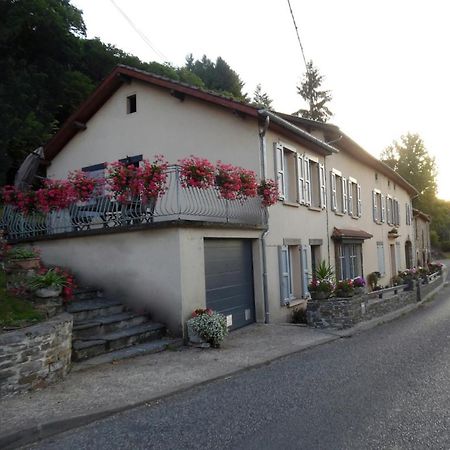 Le Pont De Livinhac Otel Decazeville Dış mekan fotoğraf